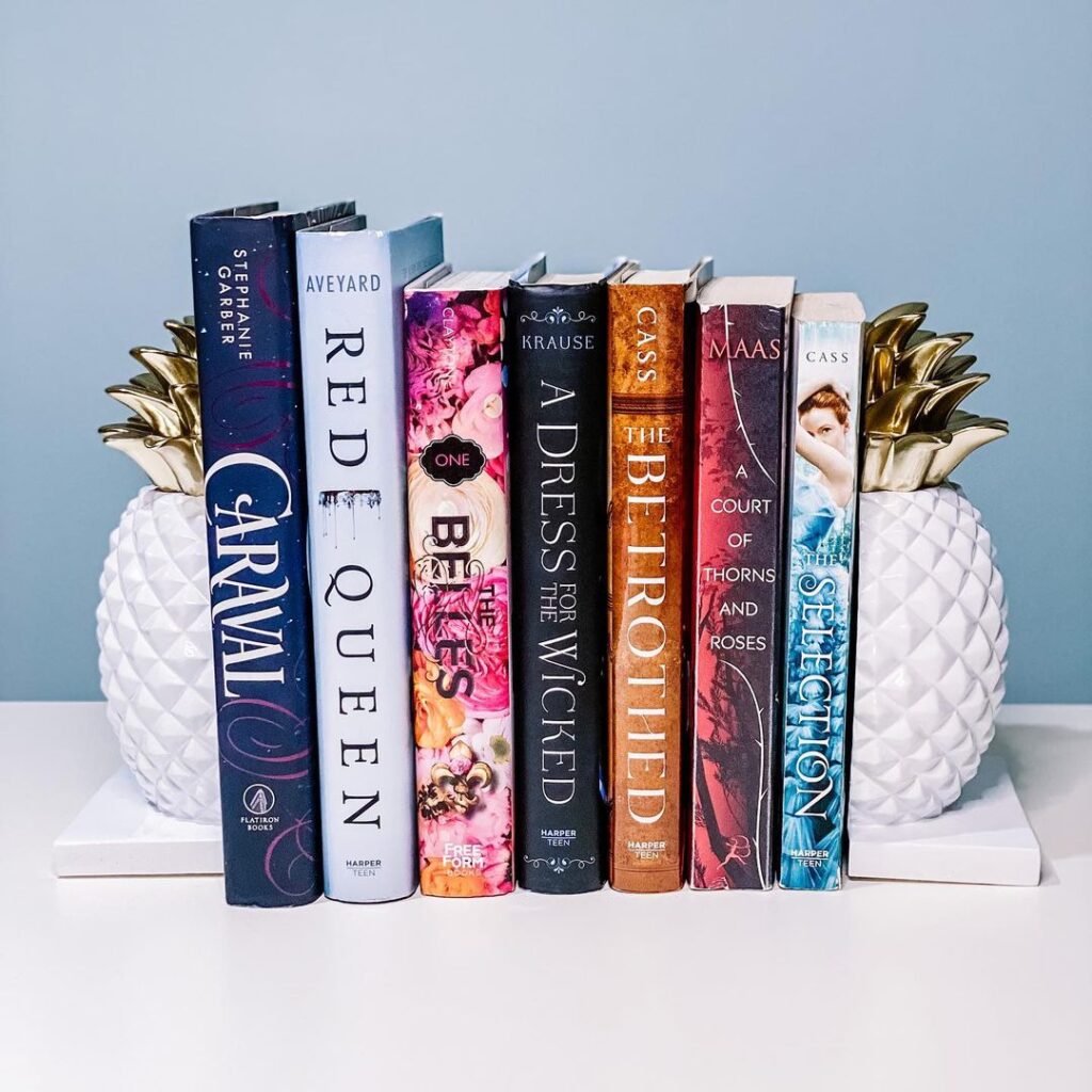 Stack of Books like the Selection series by Kiera Cass