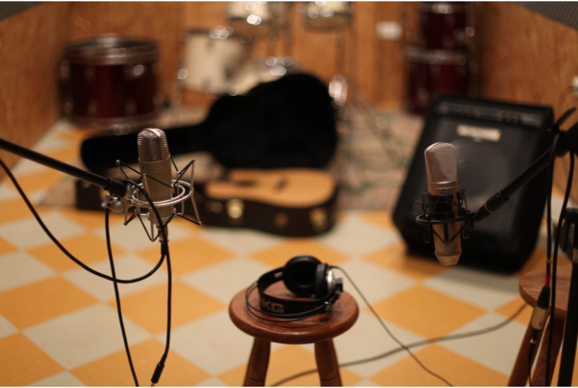 25 Creative Novels About Music, Bands, and Musicians to Love 1 Books About Music