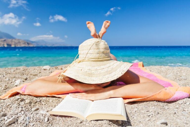 Ultimate Beach Reads 2023: The Hottest Summer Reads